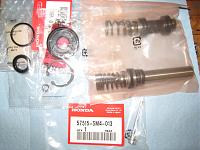 Click image for larger version. 

Name:	BrMasterCylRebuiltParts.JPG 
Views:	4152 
Size:	156.3 KB 
ID:	6113