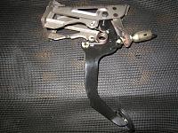 Click image for larger version. 

Name:	OriginalPedal.JPG 
Views:	5089 
Size:	285.2 KB 
ID:	7562